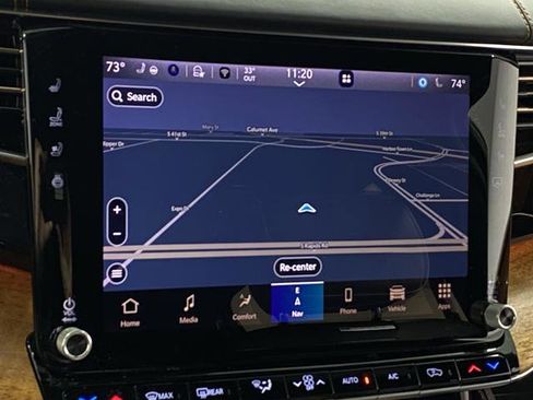 Used 2022 Jeep Grand Wagoneer Series III image 10