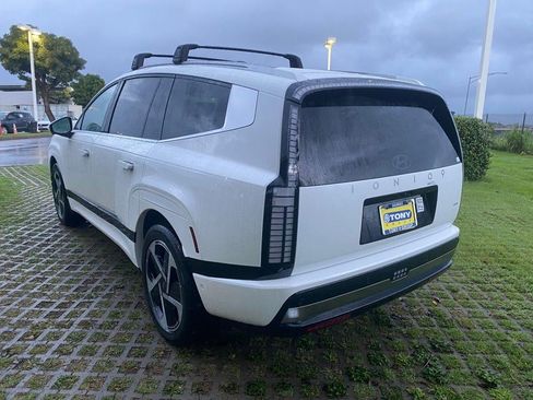 New 2026 Hyundai Ioniq 9 Calligraphy image 23