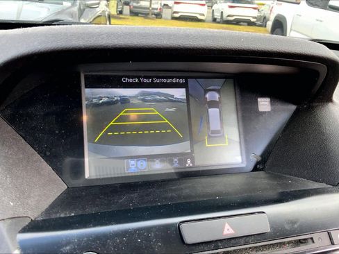 Used 2017 Acura MDX SH-AWD image 26