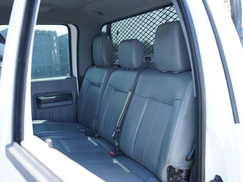 Used 2015 Ford F550 4x4 Crew Cab Super Duty image 27