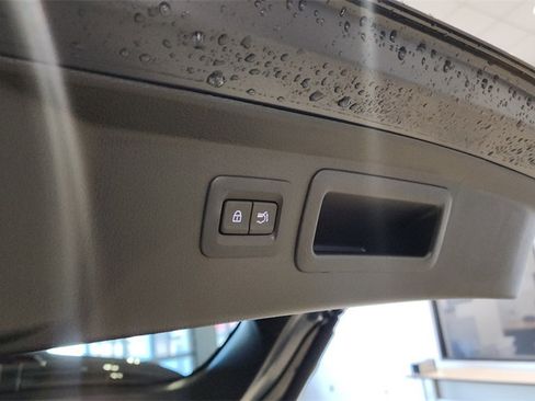 Used 2025 MAZDA CX-50 AWD 2.5 S w/ Cargo Package image 13