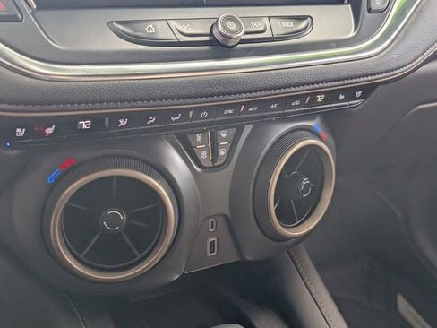 Certified 2023 Chevrolet Blazer Premier w/ Driver Confidence II Package image 22