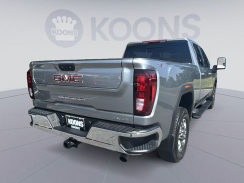 Used 2025 GMC Sierra 3500 SLE w/ SLE Value Package AWD/4WD image 7