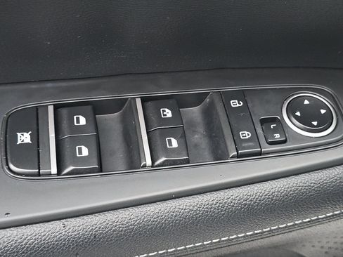 Certified 2023 Kia Forte GT-Line FWD image 12