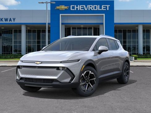 New 2026 Chevrolet Equinox EV LT image 6