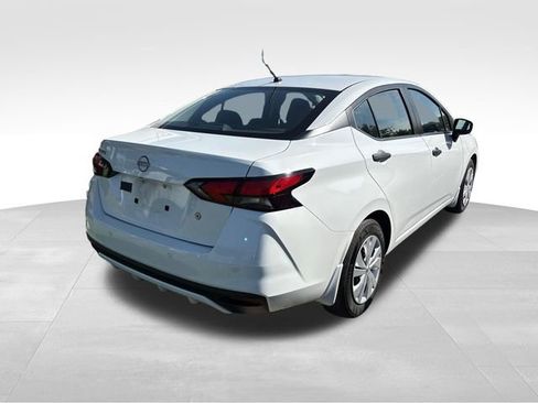 Used 2024 Nissan Versa S w/ Trunk Package FWD image 3
