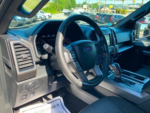 Used 2018 Ford F150 XLT w/ Equipment Group 302A Luxury AWD/4WD image 10