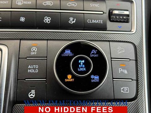 Used 2022 Hyundai Santa Fe Limited AWD/4WD image 34