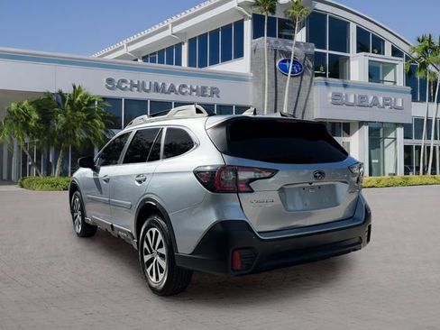 Used 2021 Subaru Outback Premium AWD/4WD image 5