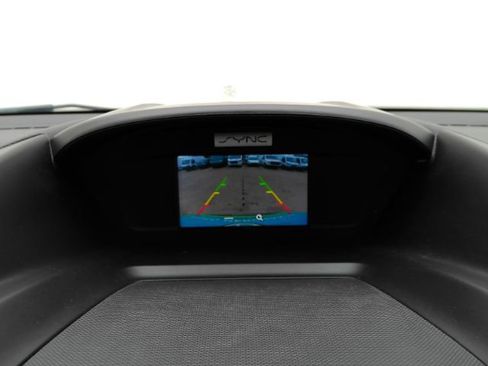 Used 2017 Ford Escape SE w/ SE Sport Appearance Package image 8