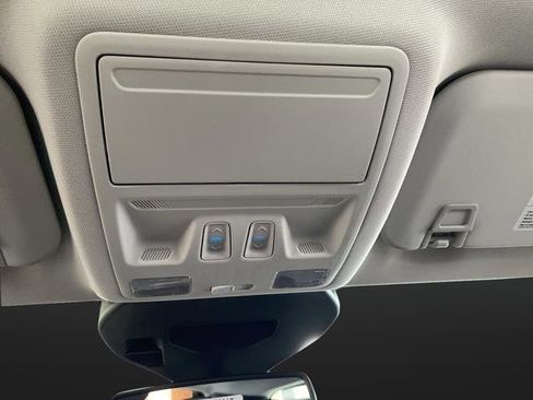 New 2026 Ford Escape SE w/ PHEV Premium Package FWD image 25