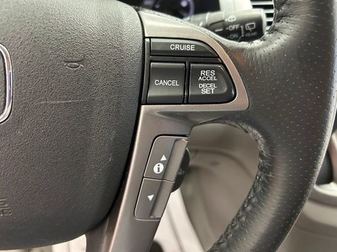 Used 2016 Honda Odyssey Touring image 13