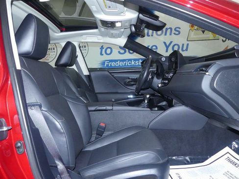 Used 2023 Lexus ES 300h w/ Premium Package FWD image 8