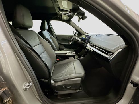 Used 2025 BMW X1 xDrive28i image 33