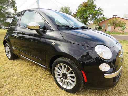 Used 2013 FIAT 500 Lounge image 10