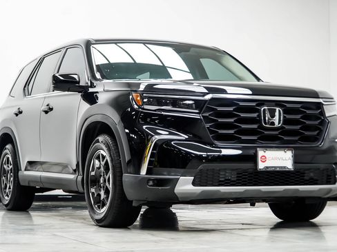 Used 2025 Honda Pilot EX-L image 4