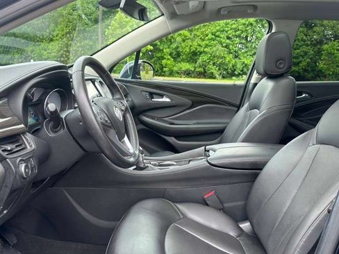 Used 2020 Buick Envision Essence AWD/4WD image 14