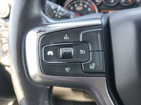 Used 2021 Chevrolet Silverado 1500 LT AWD/4WD image 23