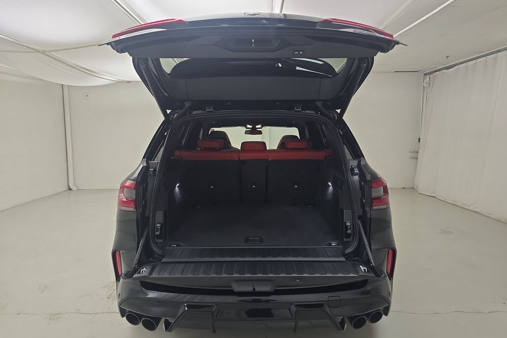 Used 2021 BMW X5 M w/ Competition Package AWD/4WD image 31