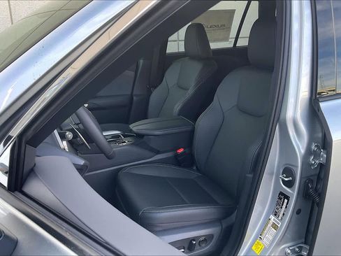 New 2026 Lexus TX 350 Premium image 9