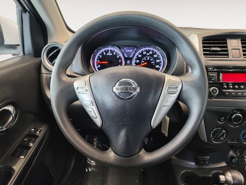 Used 2017 Nissan Versa SV FWD image 16