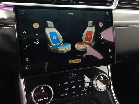 Used 2022 Jaguar XF R-Dynamic SE image 33