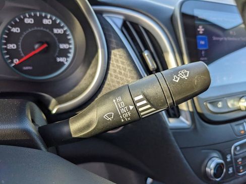 Used 2024 Chevrolet Malibu LT FWD image 29