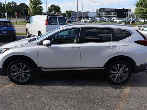 Used 2022 Honda CR-V Touring image 4