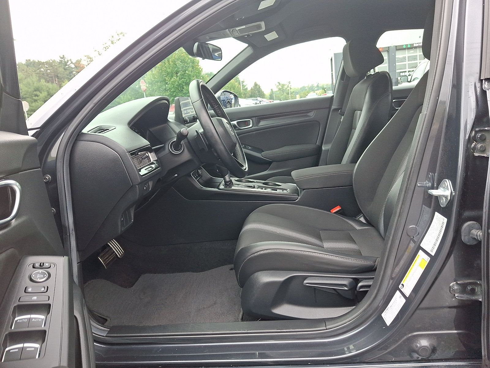 Used 2025 Honda Civic Sport image 13