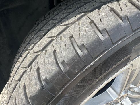 Used 2020 Ford Expedition XLT w/ Equipment Group 202A RWD image 61