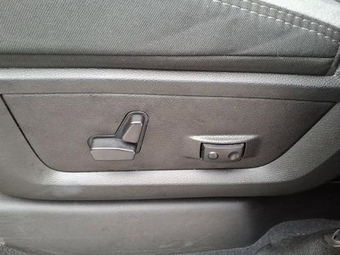 Used 2024 RAM 2500 Big Horn w/ Bed Utility Group image 24