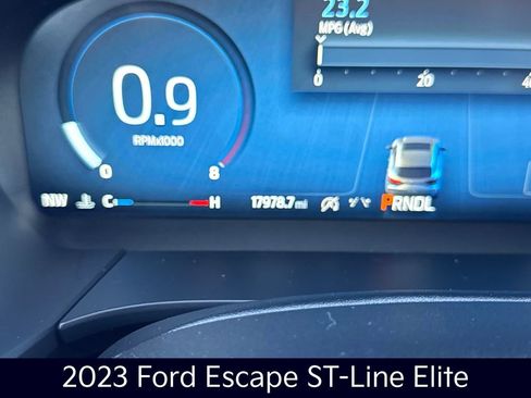 Used 2023 Ford Escape ST-Line Elite w/ Premium Technology Package image 16