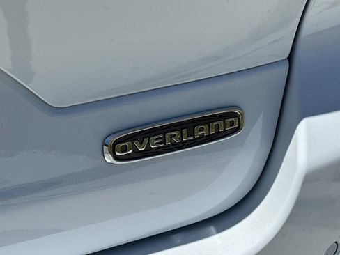 Used 2023 Jeep Grand Cherokee Overland w/ Advanced Protech Group III AWD/4WD image 28