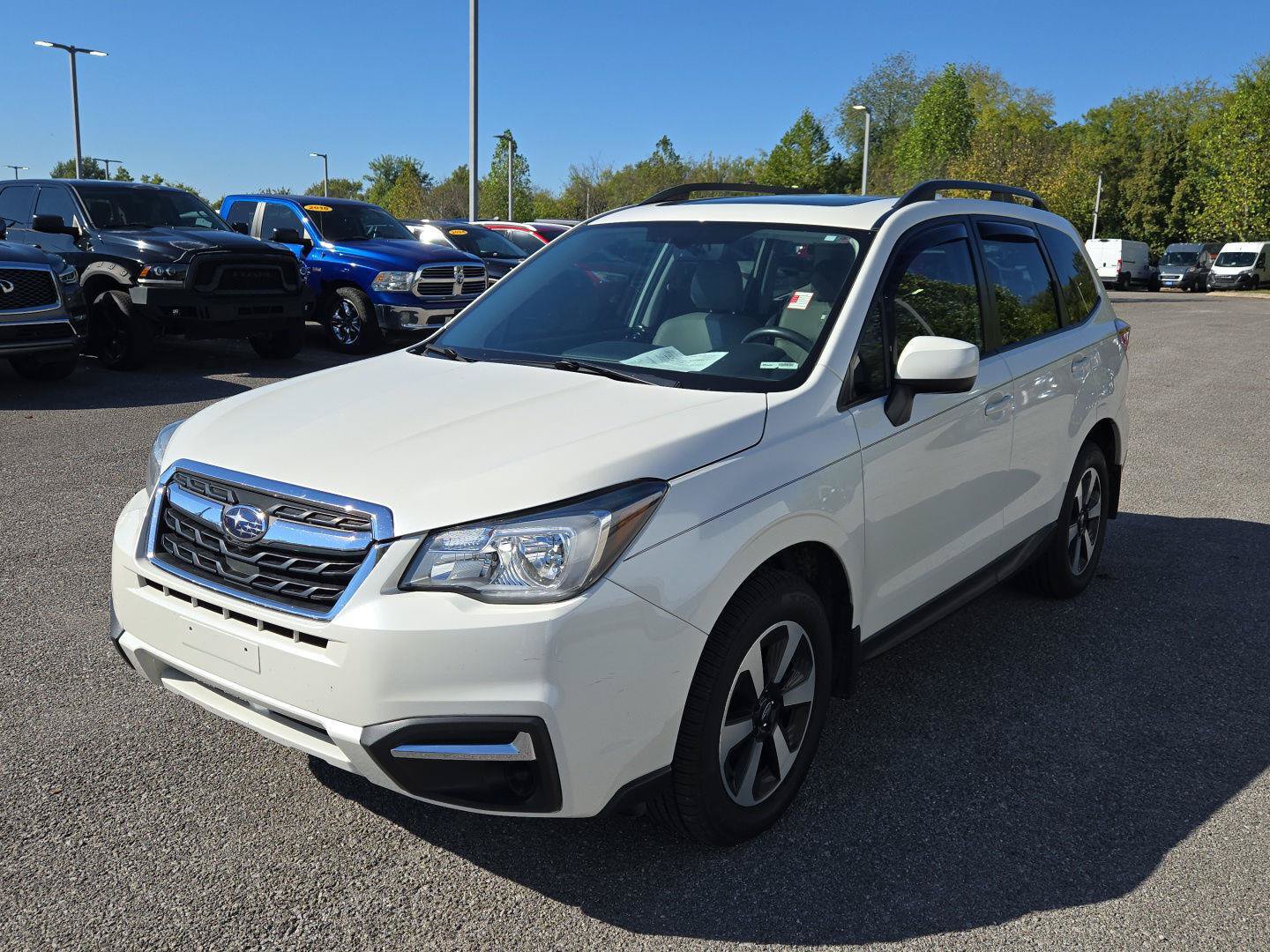 Used 2018 Subaru Forester 2.5i Premium w/ Protection Package #1 AWD/4WD image 3