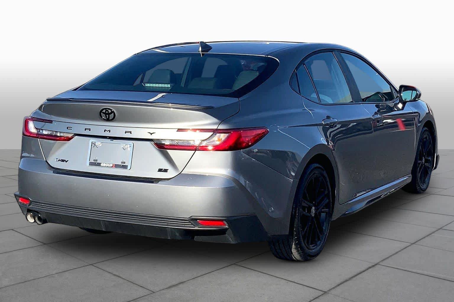Certified 2026 Toyota Camry SE w/ Convenience Package FWD image 13