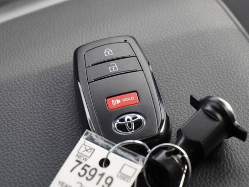 New 2026 Toyota Tacoma SR5 image 17