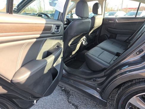 Used 2019 Subaru Legacy 2.5i Limited image 10