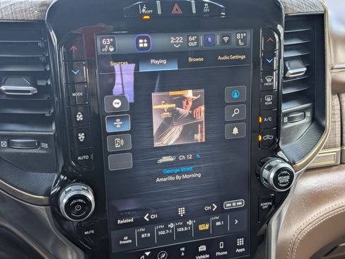 Used 2022 RAM 3500 Limited AWD/4WD image 18