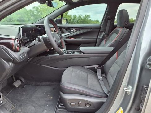 New 2025 Chevrolet Blazer EV RS FWD image 15
