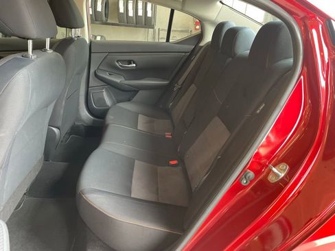 Certified 2022 Nissan Sentra SR w/ Lighting Package FWD image 16