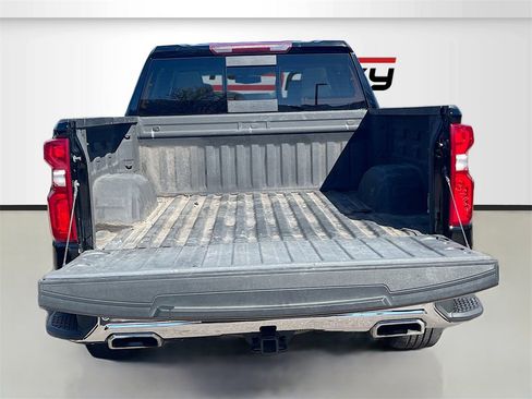 Used 2022 Chevrolet Silverado 1500 LTZ w/ LTZ Convenience Package II image 27