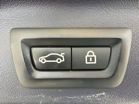 Used 2019 BMW X7 xDrive50i w/ Dynamic Handling Package AWD/4WD image 12