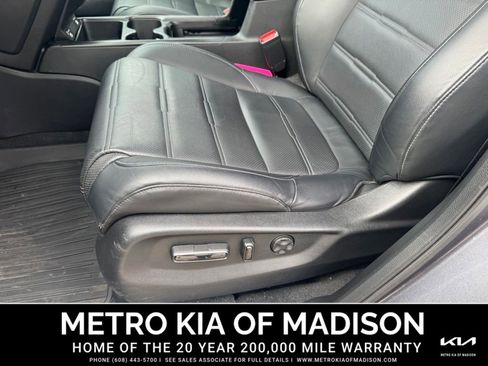 Used 2020 Honda CR-V EX-L image 11