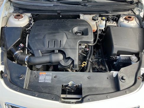 Used 2011 Chevrolet Malibu LTZ image 23