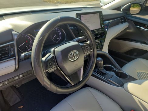 Used 2021 Toyota Camry SE w/ Audio Upgrade Package FWD image 22