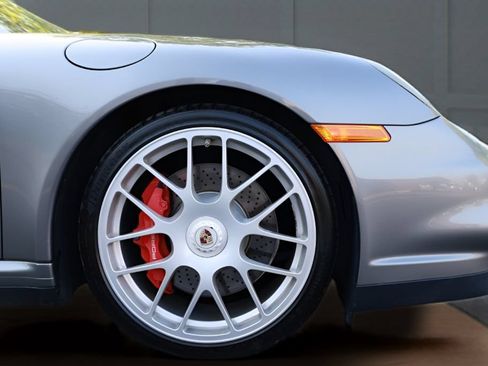 Used 2010 Porsche 911 Turbo AWD/4WD image 25