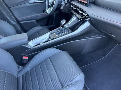 Used 2024 Dodge Hornet GT AWD/4WD image 18