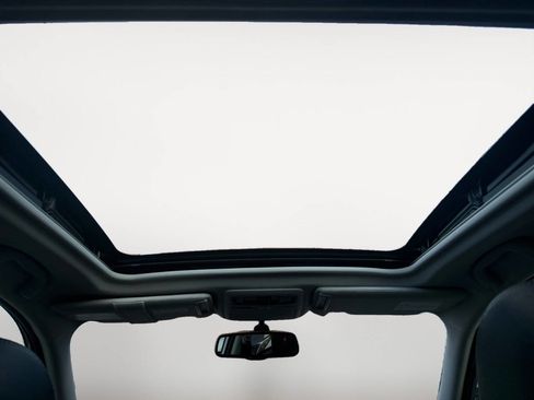 Used 2016 Subaru Forester 2.5i Limited image 14