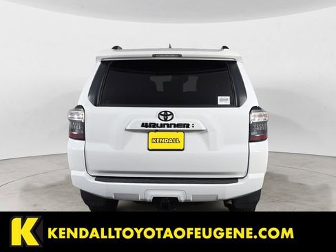 Certified 2023 Toyota 4Runner SR5 Premium w/ Moonroof Package AWD/4WD image 4