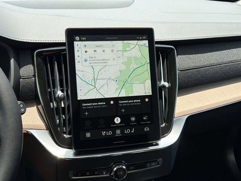 New 2026 Volvo XC90 B5 Core w/ Protection Package AWD/4WD image 22